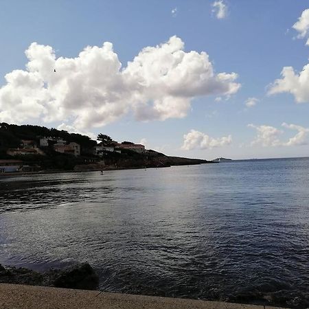 T 2 A 5 Mn A Pied De La Mer Sanary-sur-Mer Extérieur photo